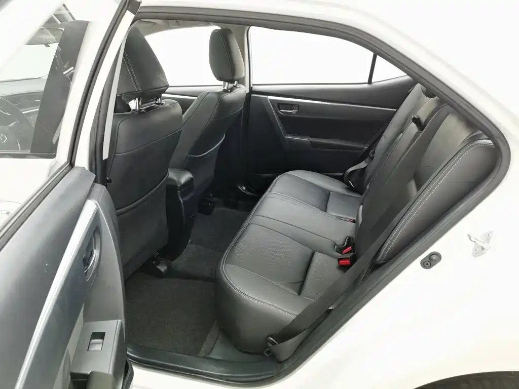 Toyota Levin 2018 — фото 15