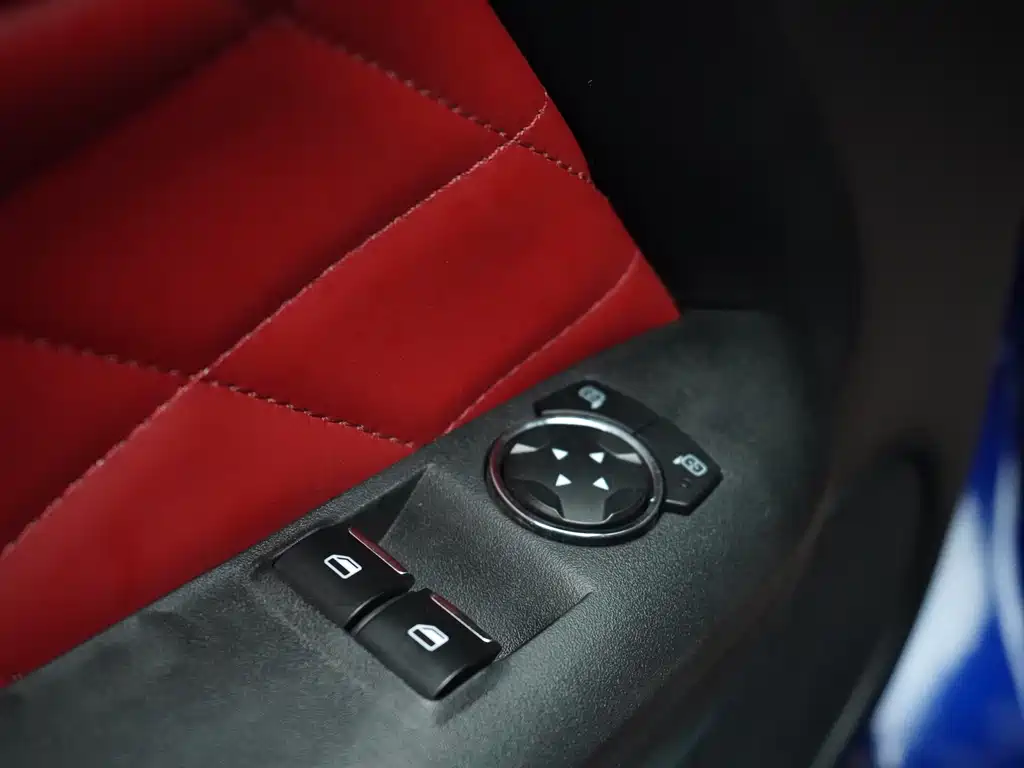 Ford Mustang 2016 — фото 10