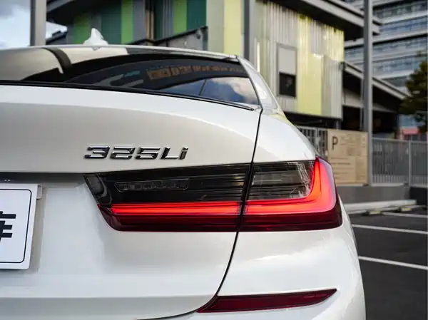 BMW 3 Series 2022