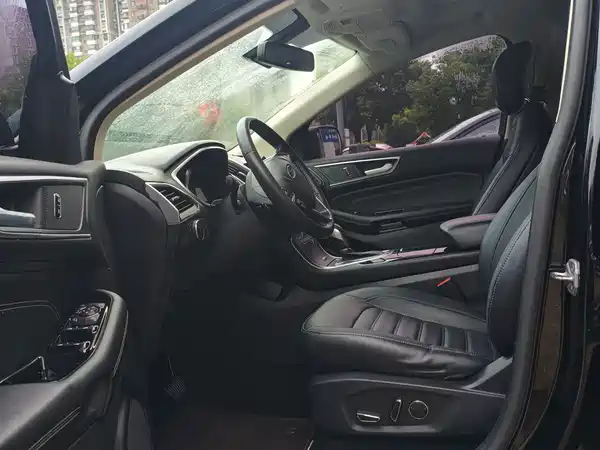 Ford Edge 2018