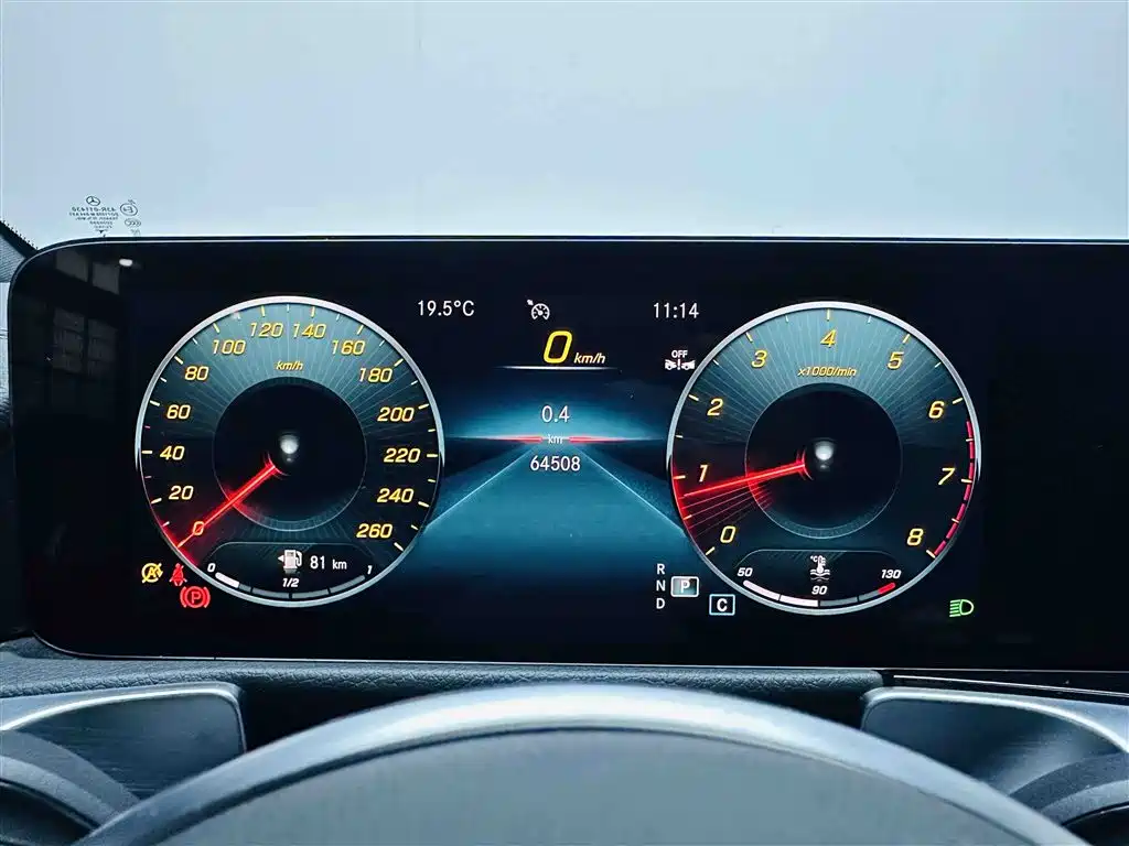 Mercedes-Benz GLB 2022 — фото 12