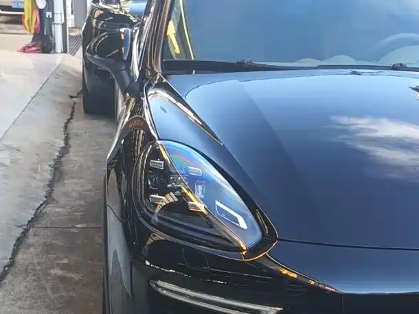 Porsche Cayenne 2015 — фото 3