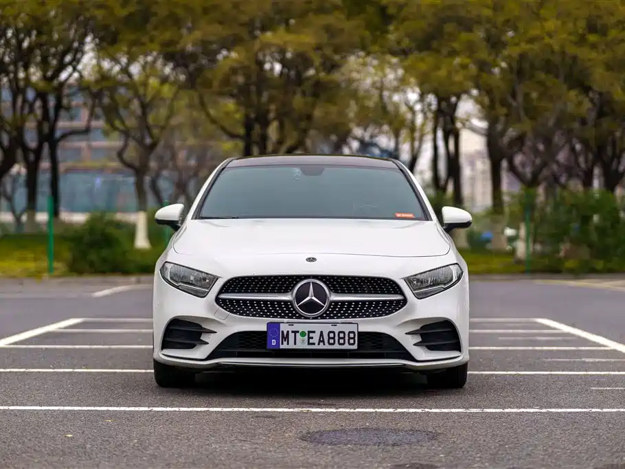 Mercedes-Benz A-Class 2020 — фото 2
