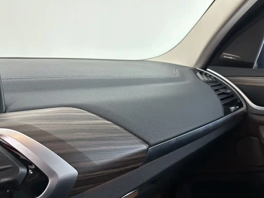 BMW X3 2021 — фото 13