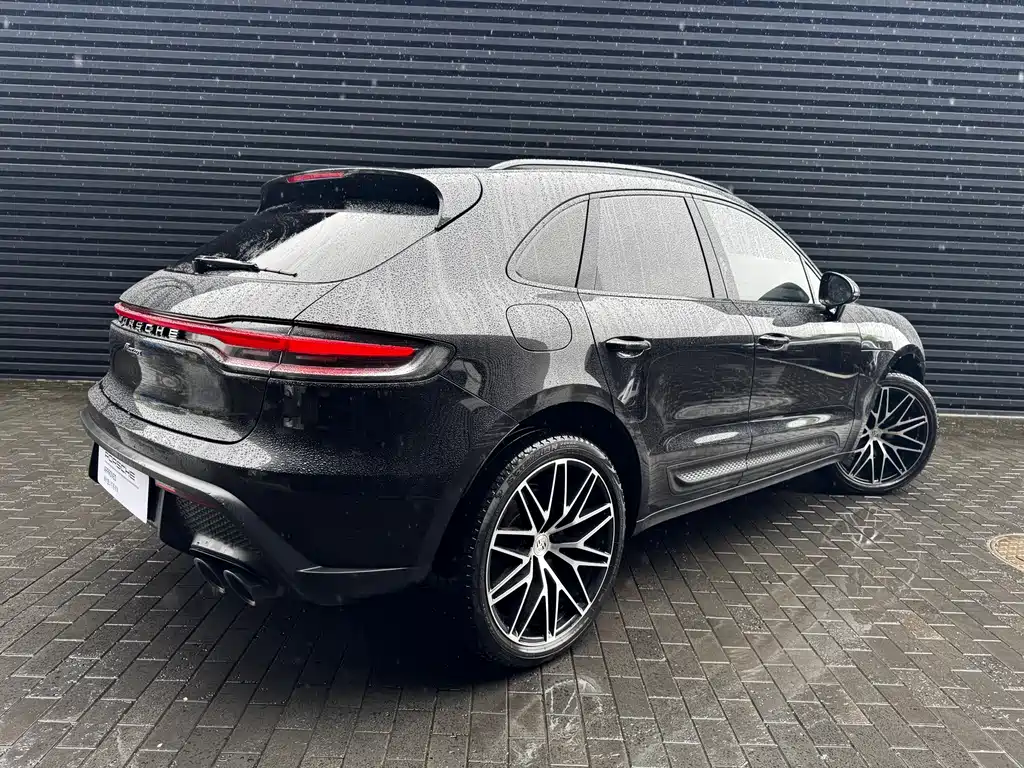 Porsche Macan 2022