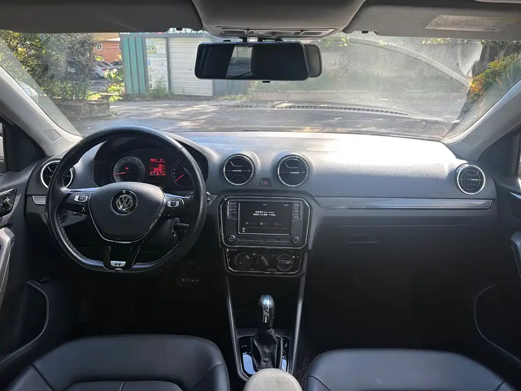 Volkswagen Jetta 2018