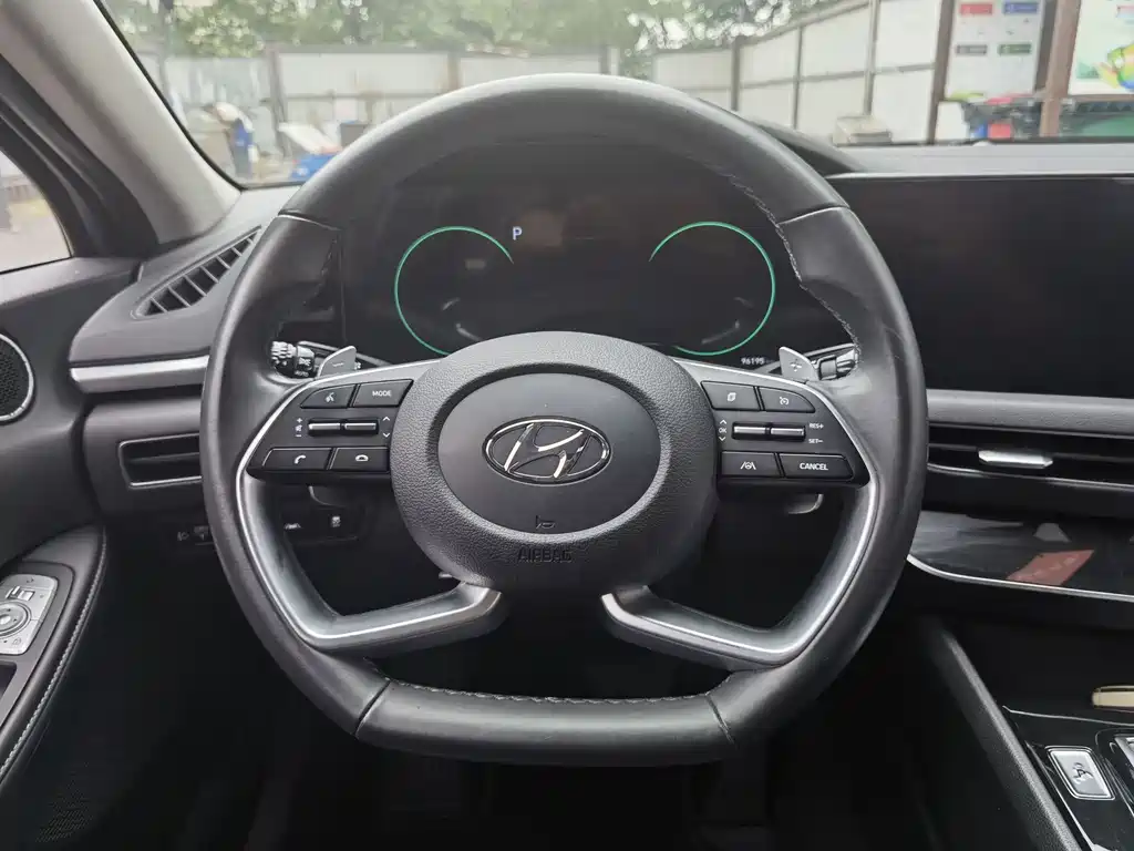 Hyundai Sonata 2022 — фото 10