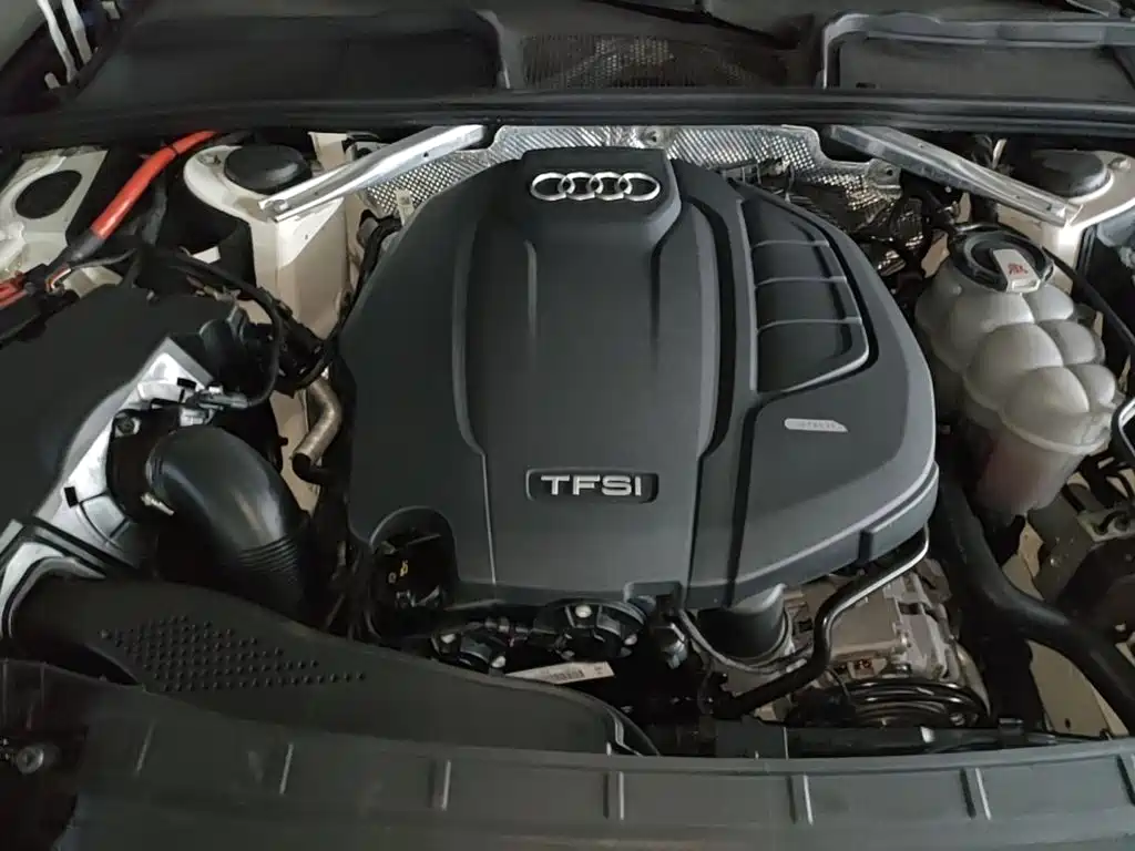 Audi A4L 2020 — фото 20