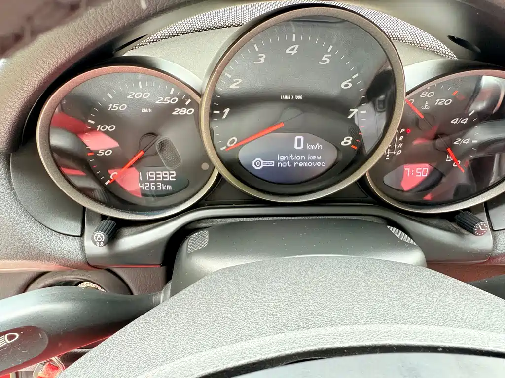 Porsche Boxster 2011 — фото 15