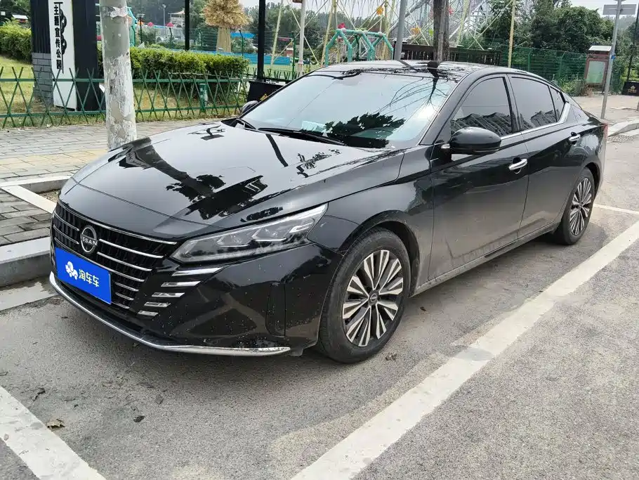 Nissan Teana 2025