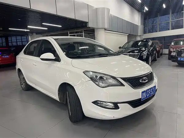 Chery Arrizo 3 2015