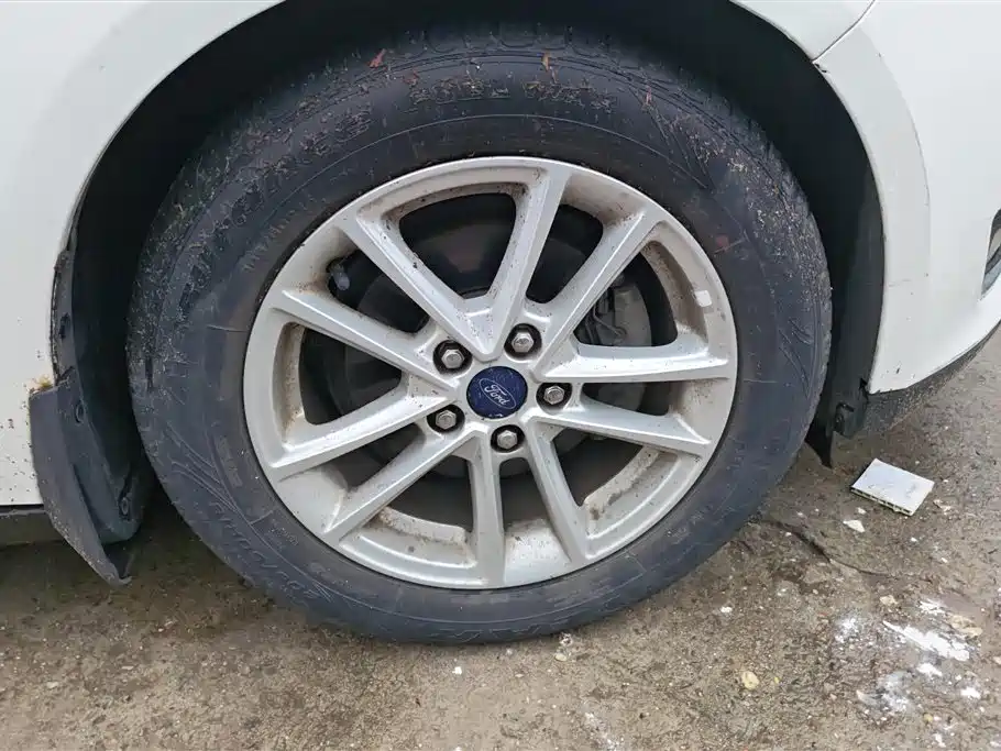 Ford Focus 2016