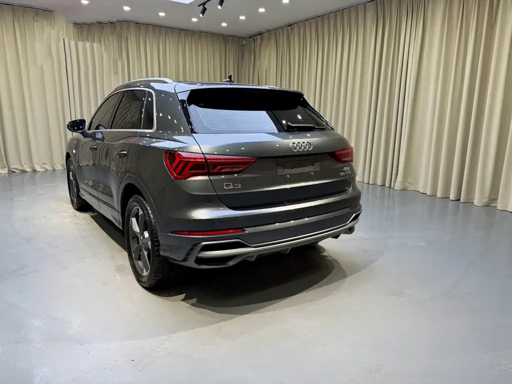 Audi Q3 2022