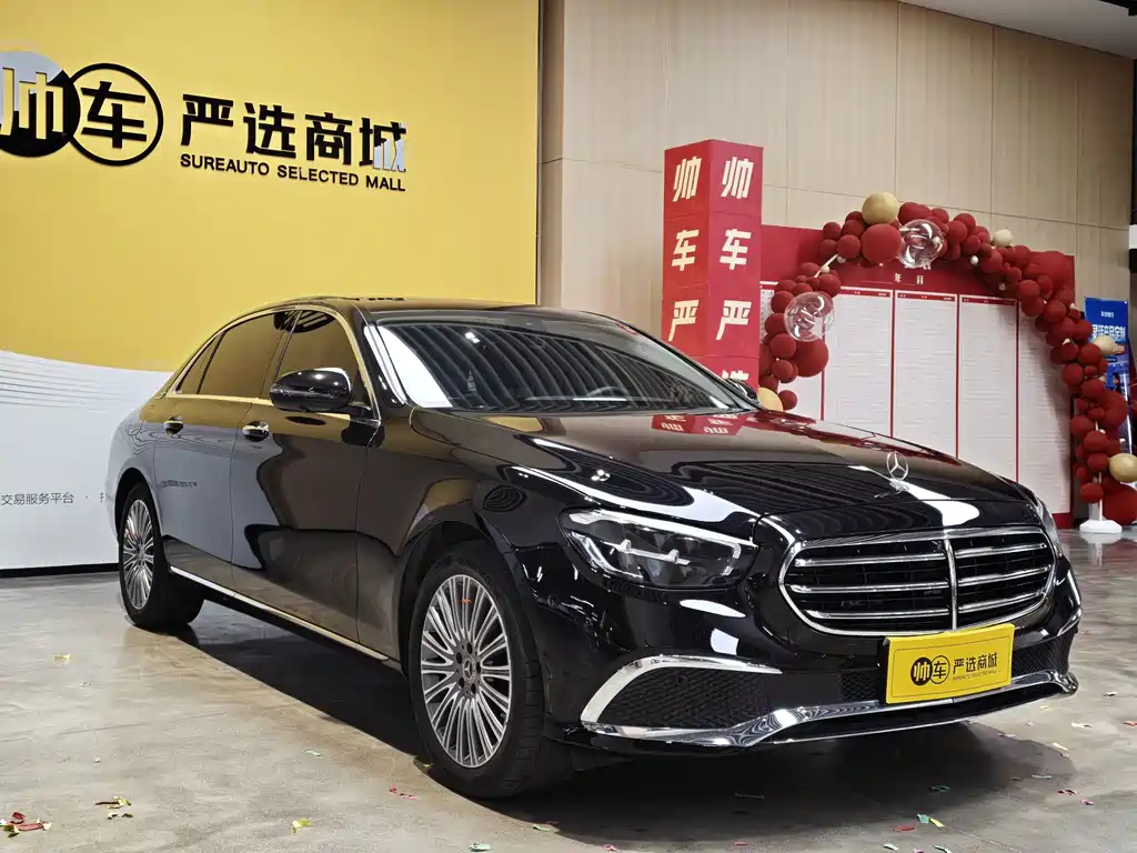 Mercedes-Benz E-Class 2021