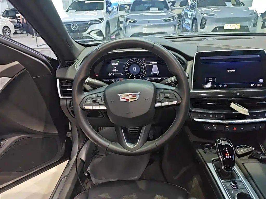 Cadillac CT5 2023 — фото 11