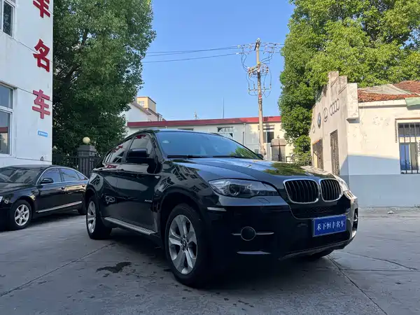 BMW X6 2013
