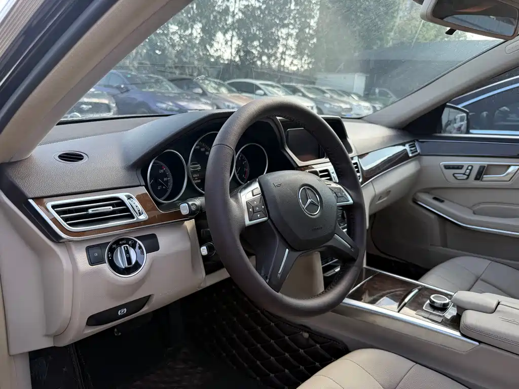 Mercedes-Benz E-Class 2016 — фото 5