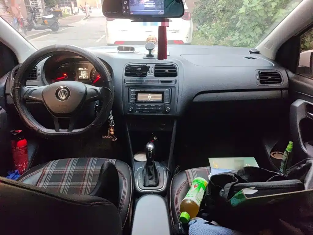 Volkswagen Polo 2016