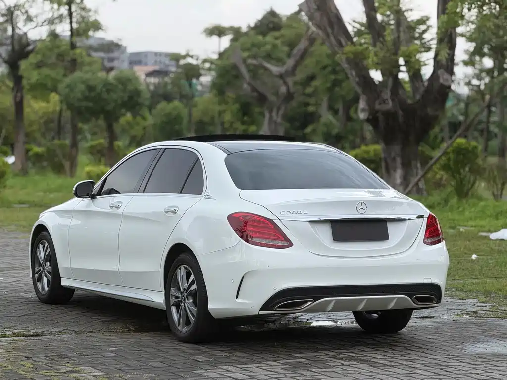Mercedes-Benz C-Class 2017