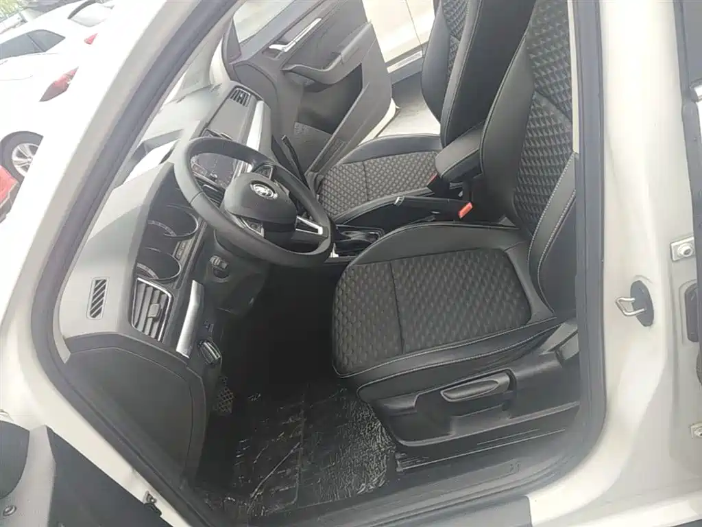 Skoda Kamiq 2020 — фото 15