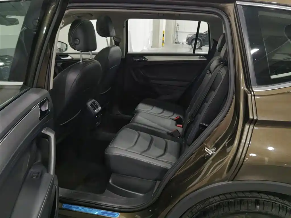 Volkswagen Tiguan L 2019 — фото 15
