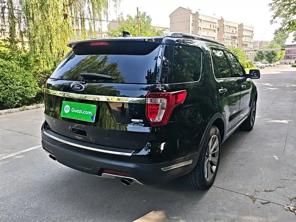 Ford Explorer 2018 — фото 7
