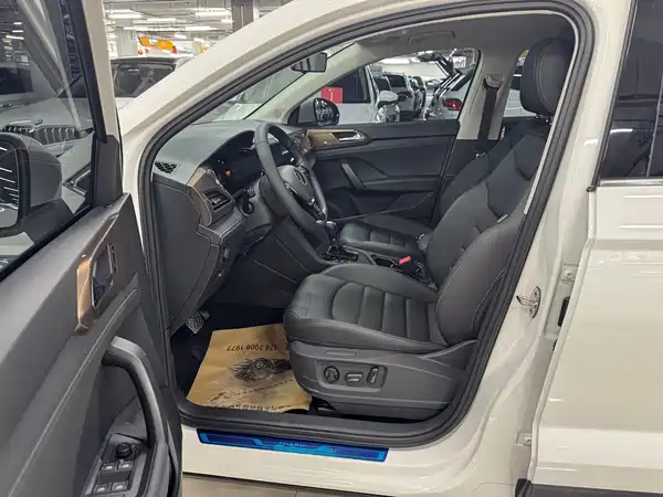 Volkswagen Tharu 2023