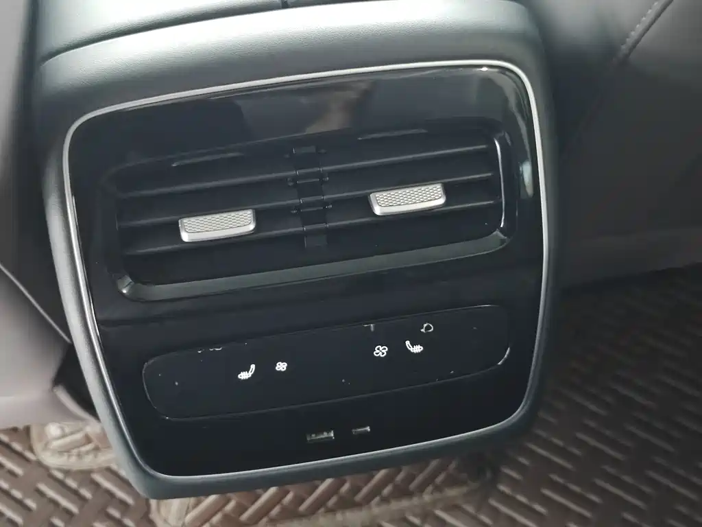 Chery Tiggo 9 C-DM 2024 — фото 20