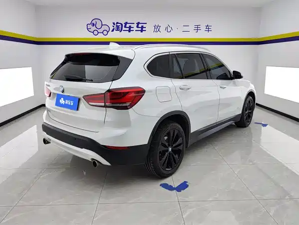 BMW X1 2021