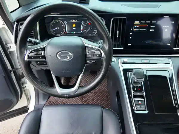 GAC Trumpchi M8 2021
