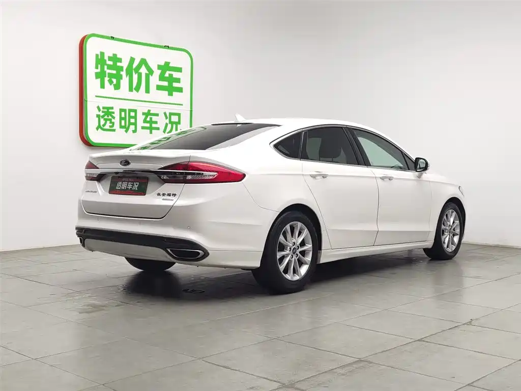 Ford Mondeo 2017 — фото 2