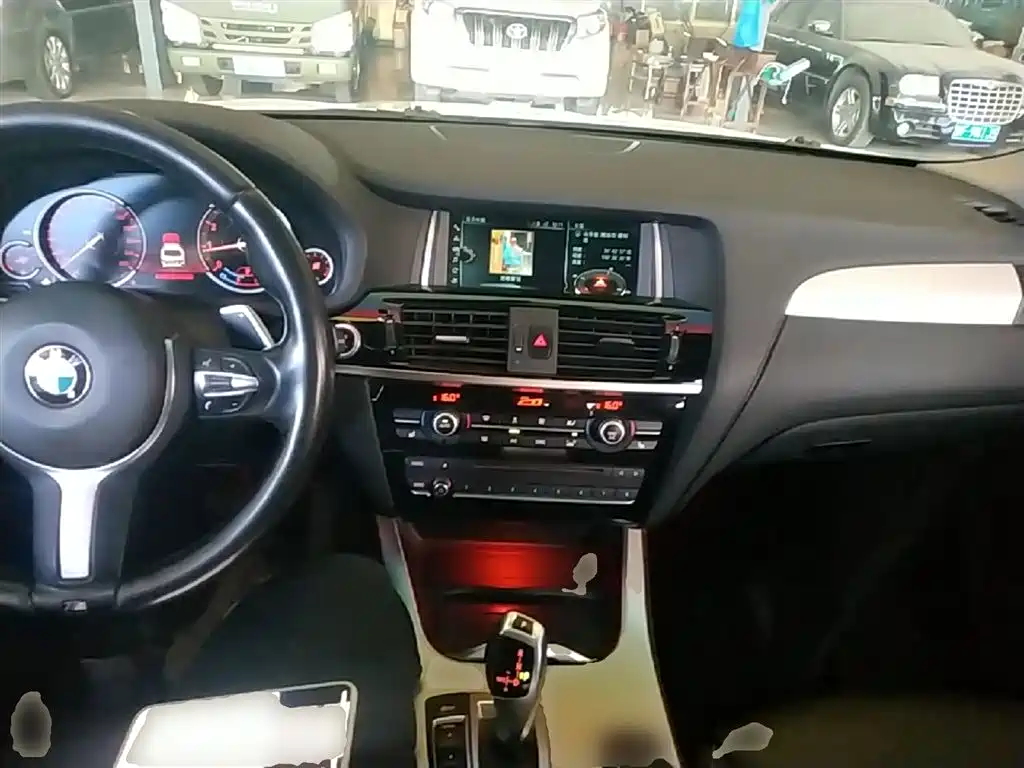 BMW X4 2017 — фото 10