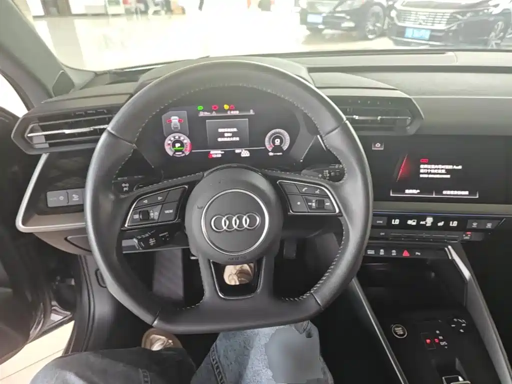 Audi A3 2021 — фото 11