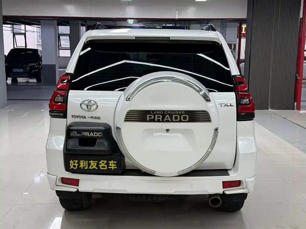 Toyota Prado 2019 — фото 8