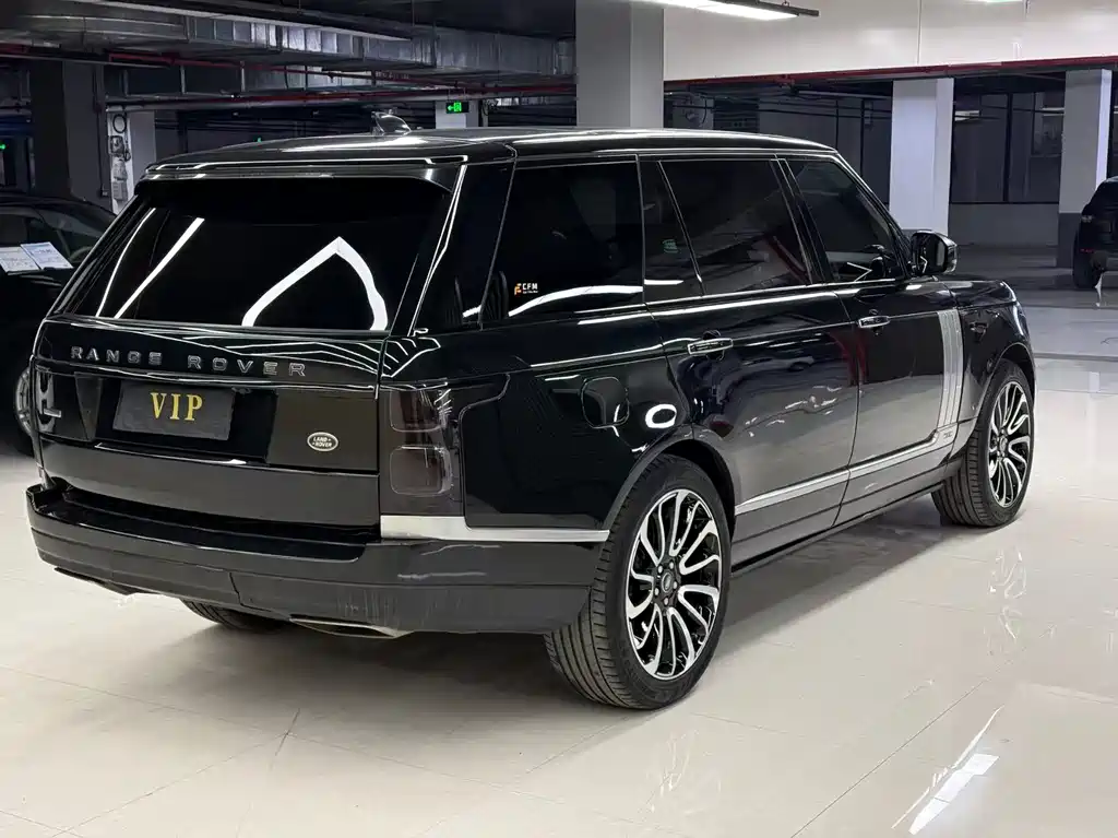 Land Rover Range Rover 2018 — фото 9