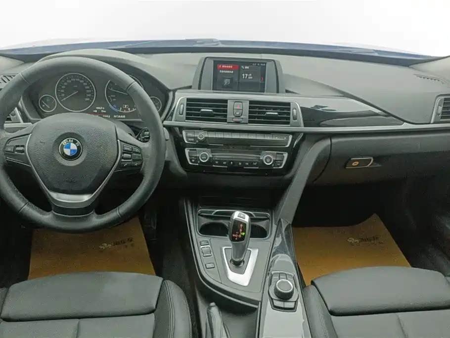 BMW 3 Series GT 2018 — фото 12