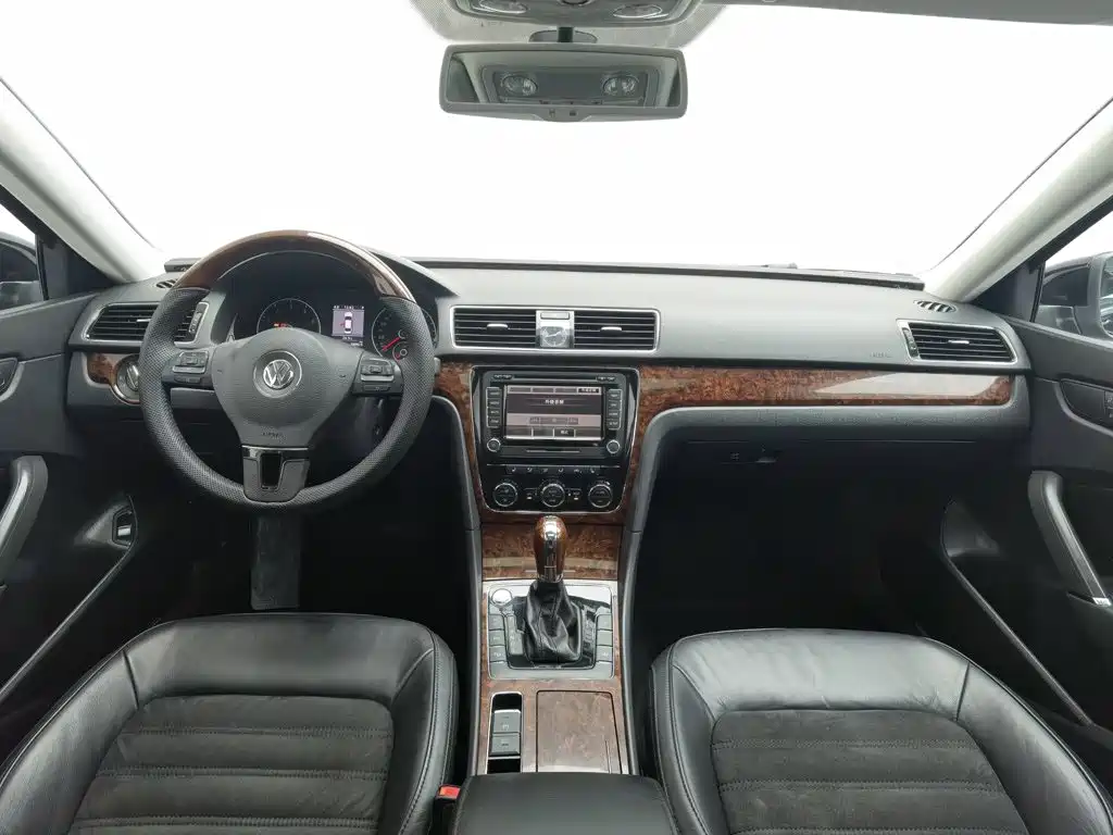 Volkswagen Passat 2013