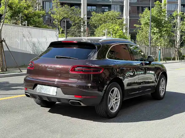 Porsche Macan 2017