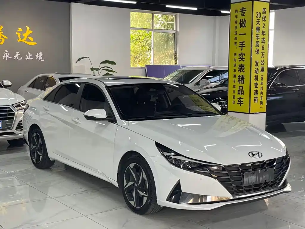 Hyundai Elantra 2021