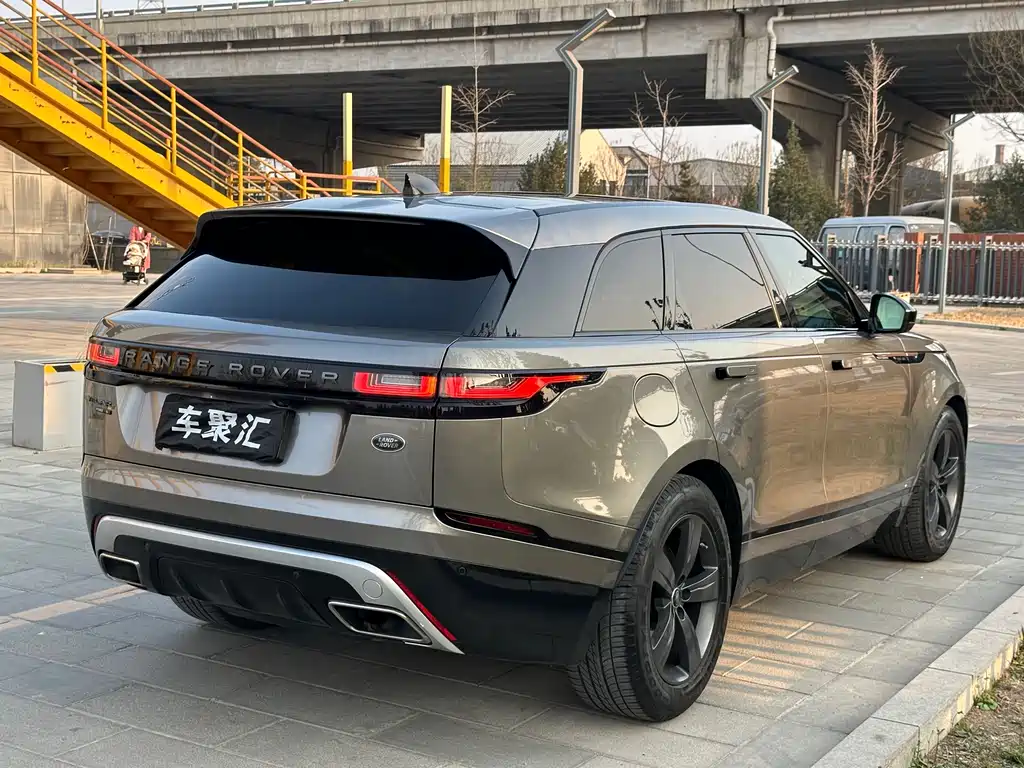 Land Rover Velar 2018 — фото 19