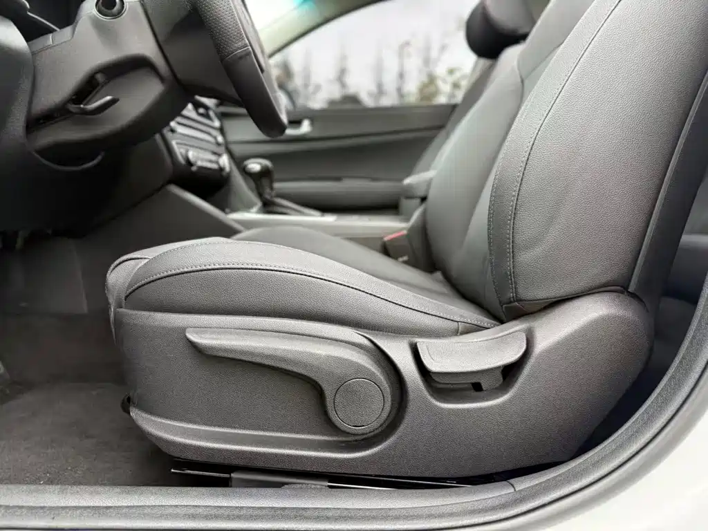 Kia K5 New Energy 2019 — фото 16