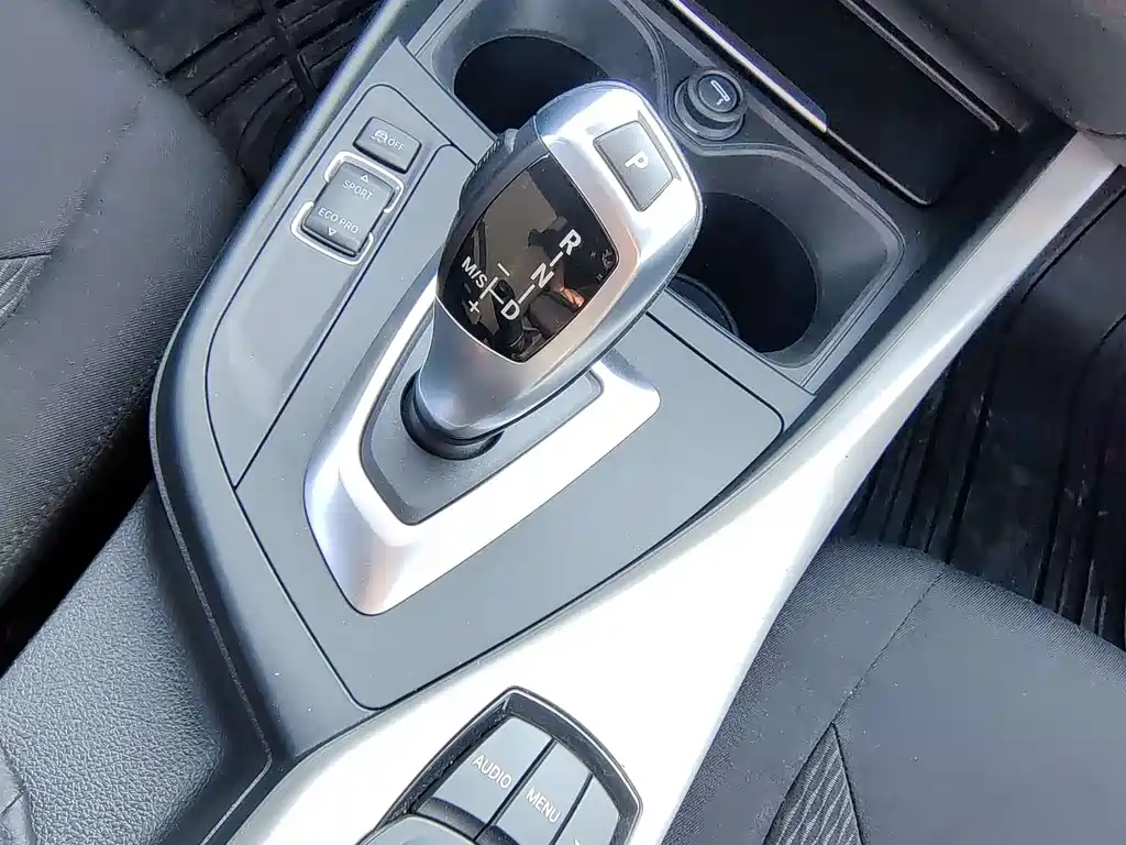 BMW 1 Series 2014 — фото 17