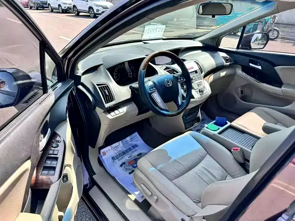 Honda Odyssey 2014