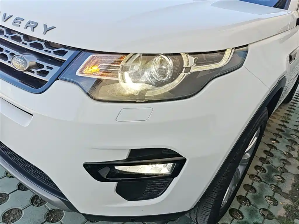 Land Rover Discovery Sport 2019 — фото 24