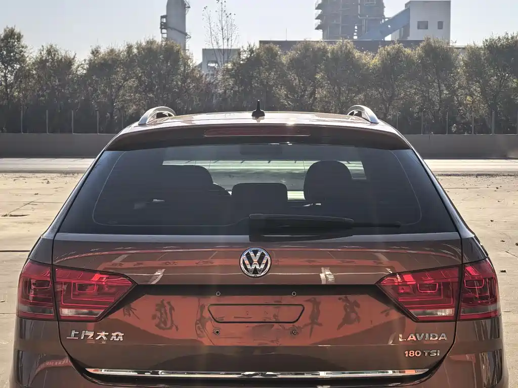 Volkswagen Gran Lavida 2018 — фото 6