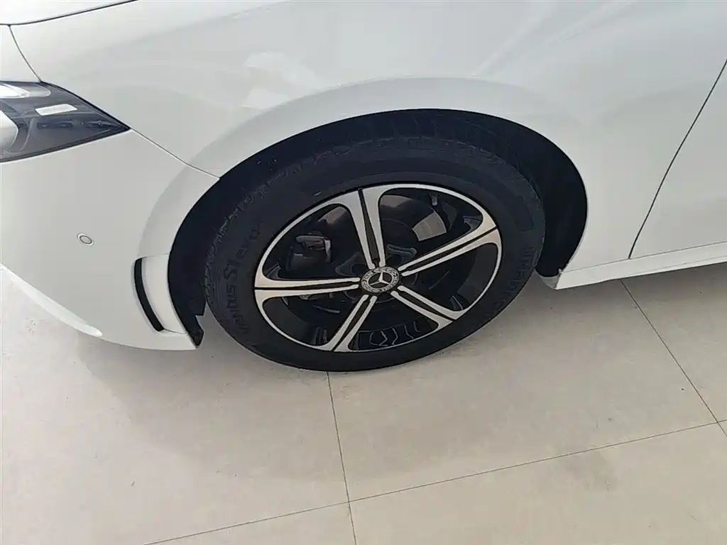 Mercedes-Benz A-Class 2023 — фото 23