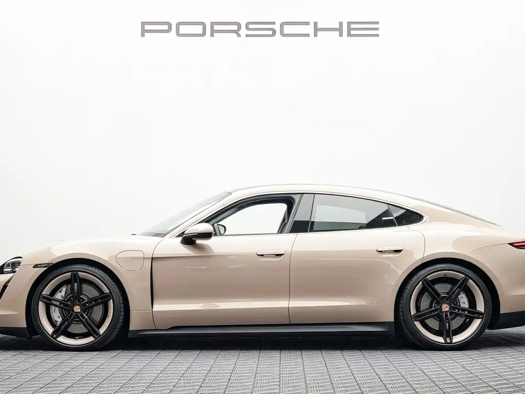 Porsche Taycan 2022 — фото 7