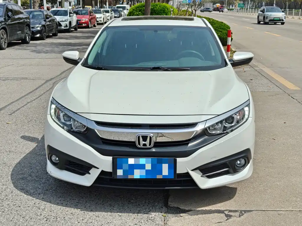 Honda Civic 2019 — фото 2