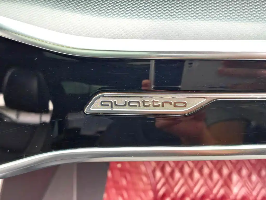 Audi A6L 2020 — фото 10