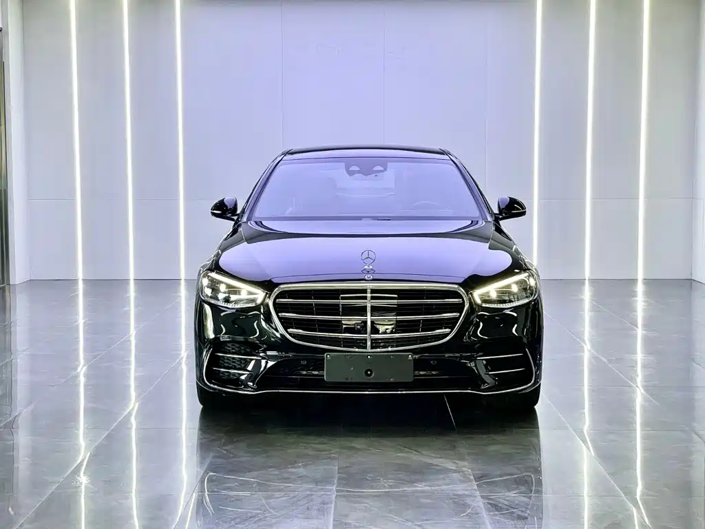 Mercedes-Benz S-Class 2024 — фото 1